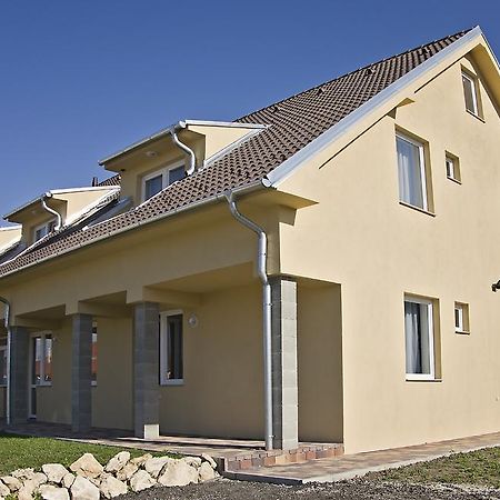 Luca Apartman Ödenburg Exterior foto