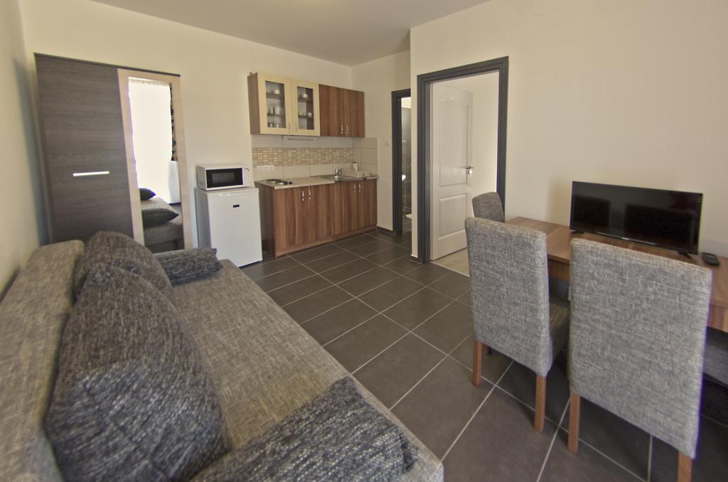 Luca Apartman Ödenburg Zimmer foto